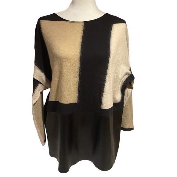 Lafayette 148 color-blocked leatherette trim top - Picture 1 of 7